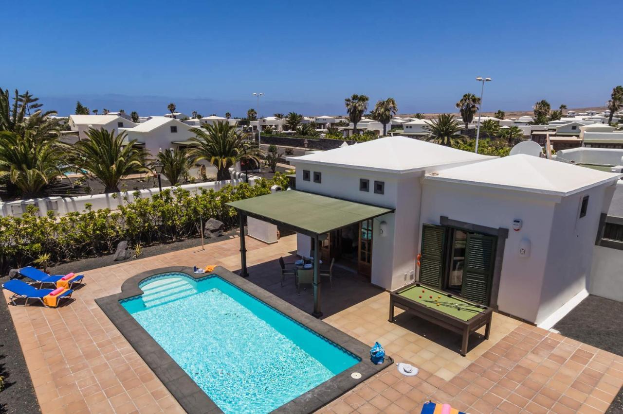 Villa Victoria Luz By Villa Plus Playa Blanca  Exterior photo