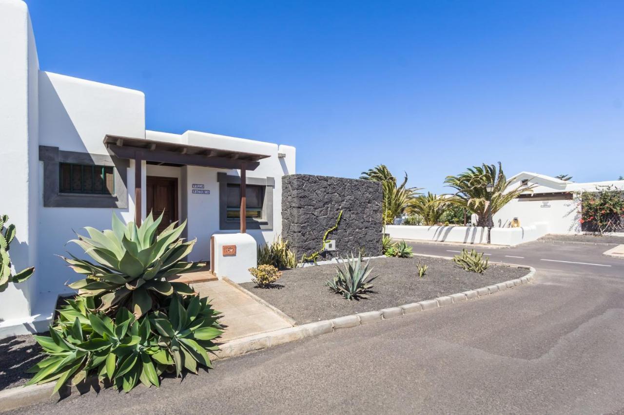 Villa Victoria Luz By Villa Plus Playa Blanca  Exterior photo