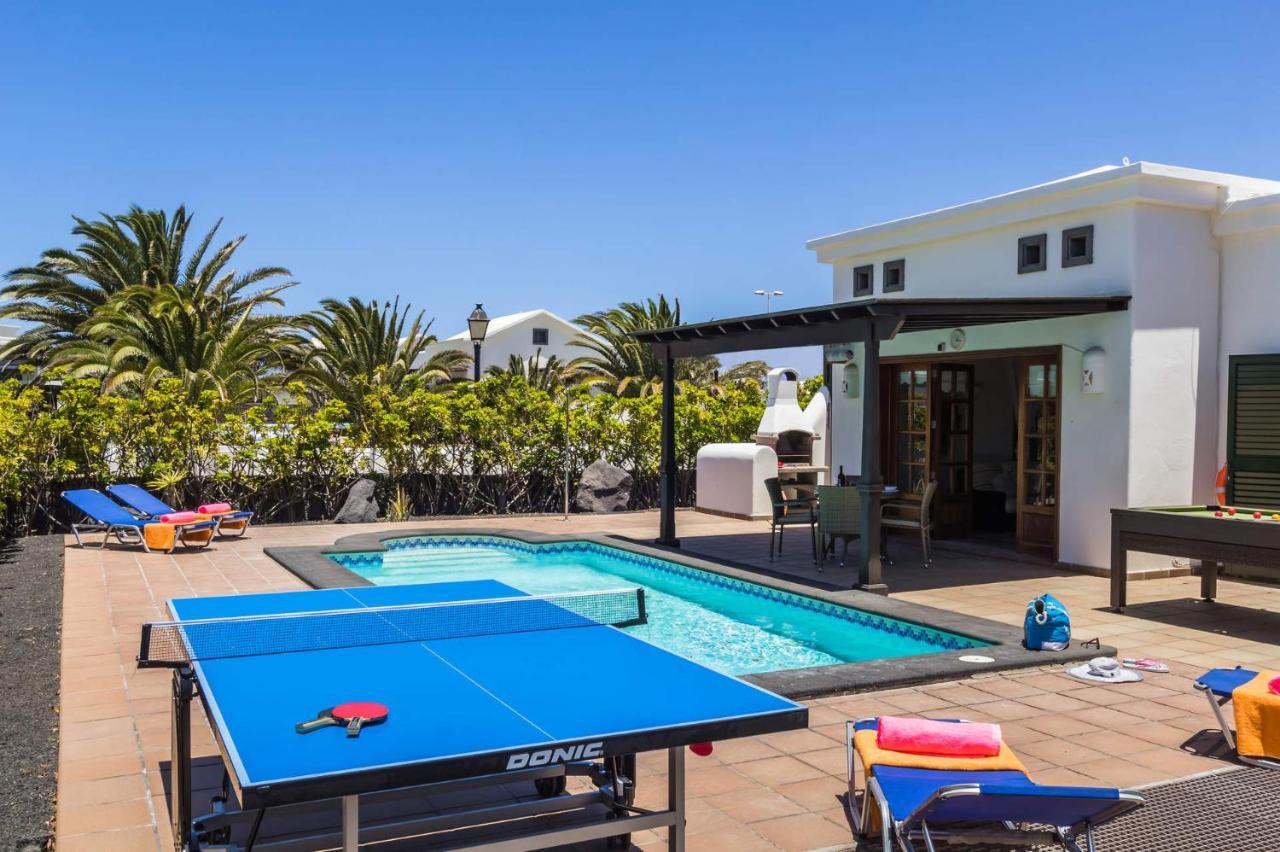 Villa Victoria Luz By Villa Plus Playa Blanca  Exterior photo